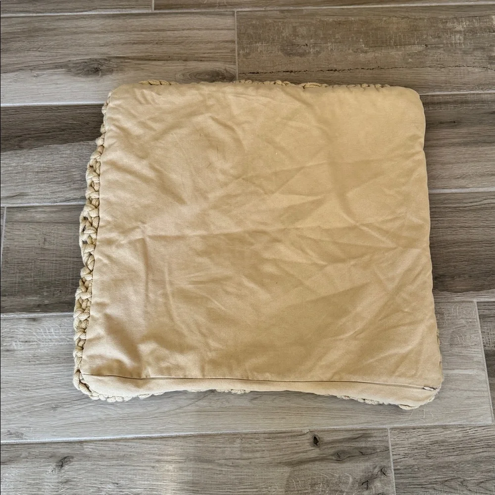 Pottery Barn Colossal hand knit pillow cover